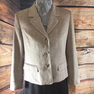 Talbots  Petite Blazer. Size 6 . Color Tan/ brown